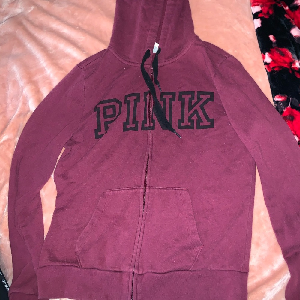 Small pink sweater